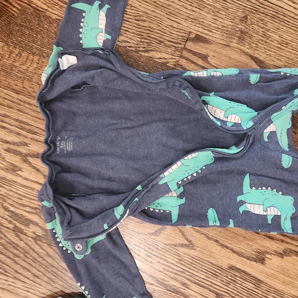 ๐5/25$ OR 7/30$ CARTERS Footie Pajamas, Set of 3 - Picture 4 of 5